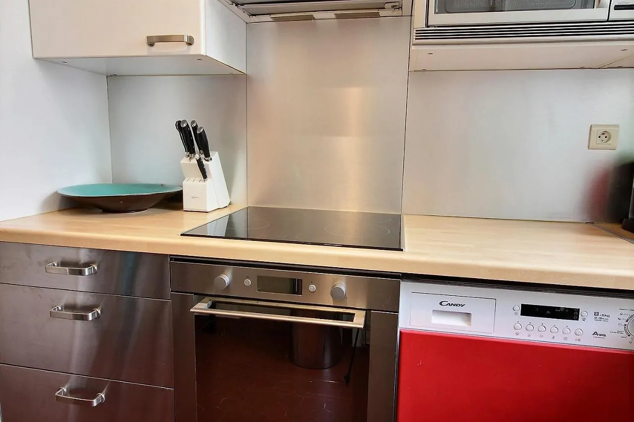 116324 - 2 Person Near Eiffel Tower Apartament *